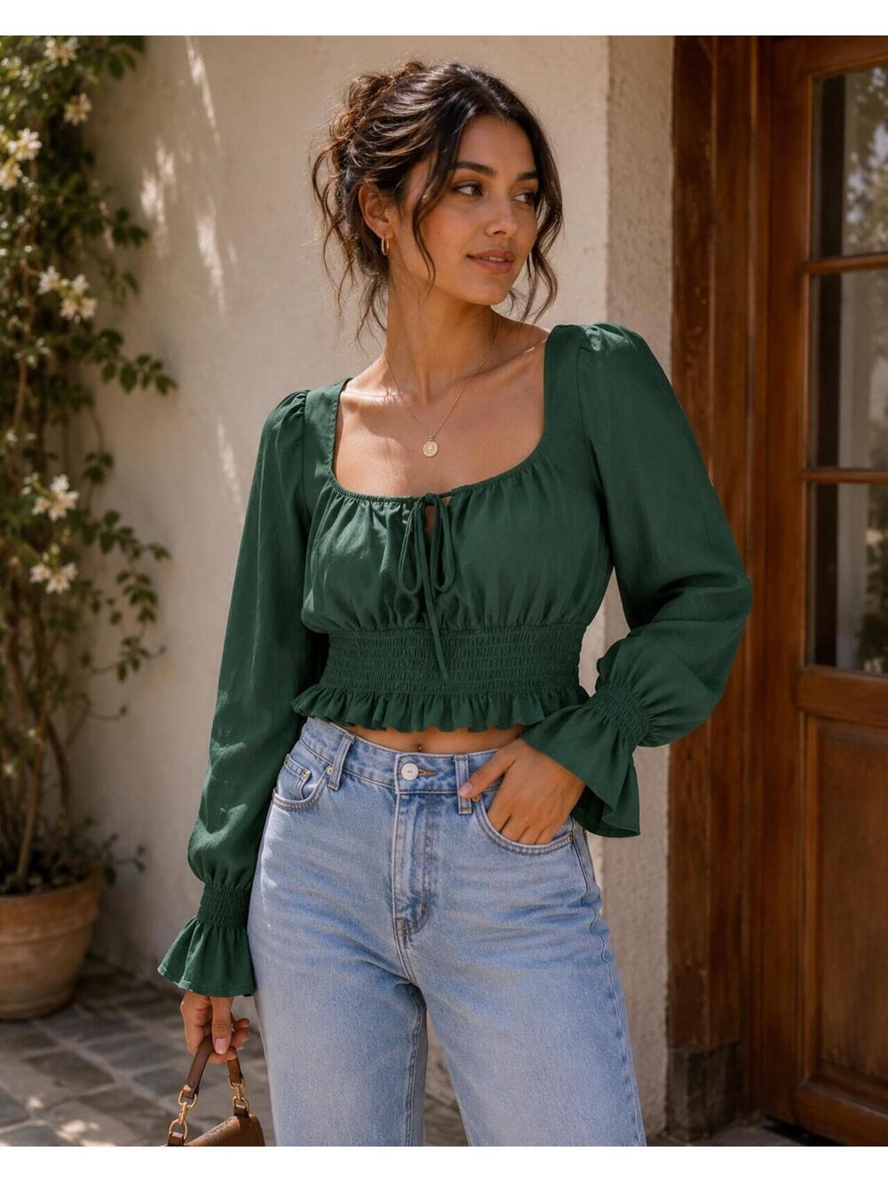 Socialite Green Smocked Peplum Crop Top XS‎ Long Sleeve Boho Blouse